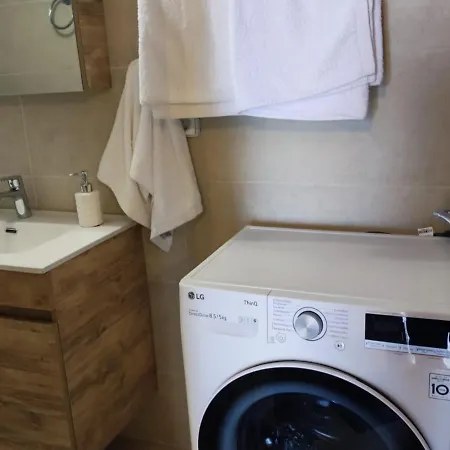 Fioravante Apartman *